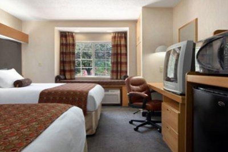 Microtel Inn By Wyndham University Place Charlotte Rum bild